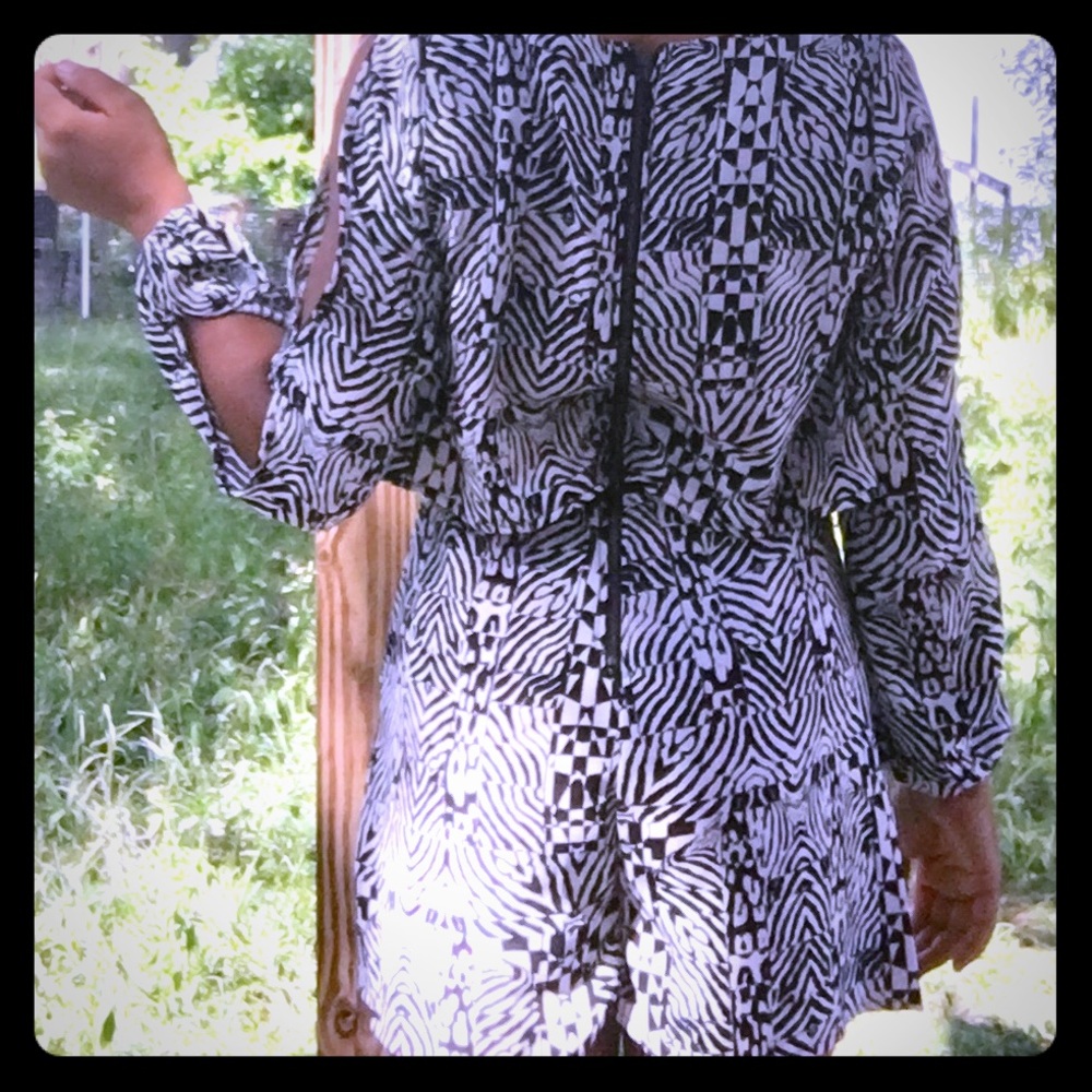 Material Girl Fancy Romper Sz. MD WITH POCKETS